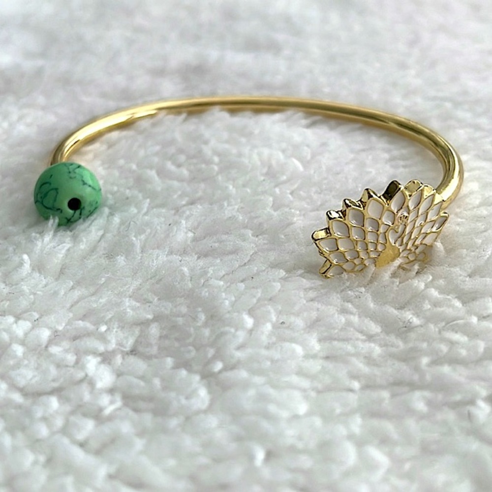 Disney Aladdin Jasmine Cuff Bracelet